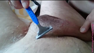 BBW Schlampe macht Rasur Versuch 2 &ast;&ast; der Rasierer &ast;&ast;